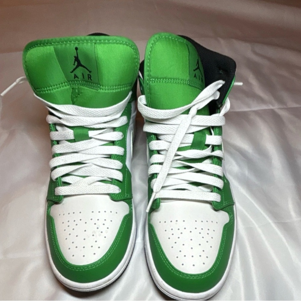 Jordan Black and Green Sneakers